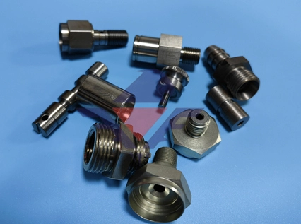 의료 고객들은 Falcon Swiss Machining Service를 신뢰합니다.