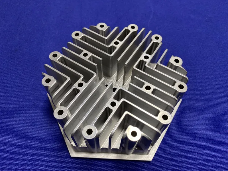5G 및 데이터 센터 부품용 CNC 가공